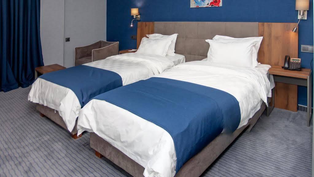 Avenue Hotel Tbilisi Zewnętrze zdjęcie