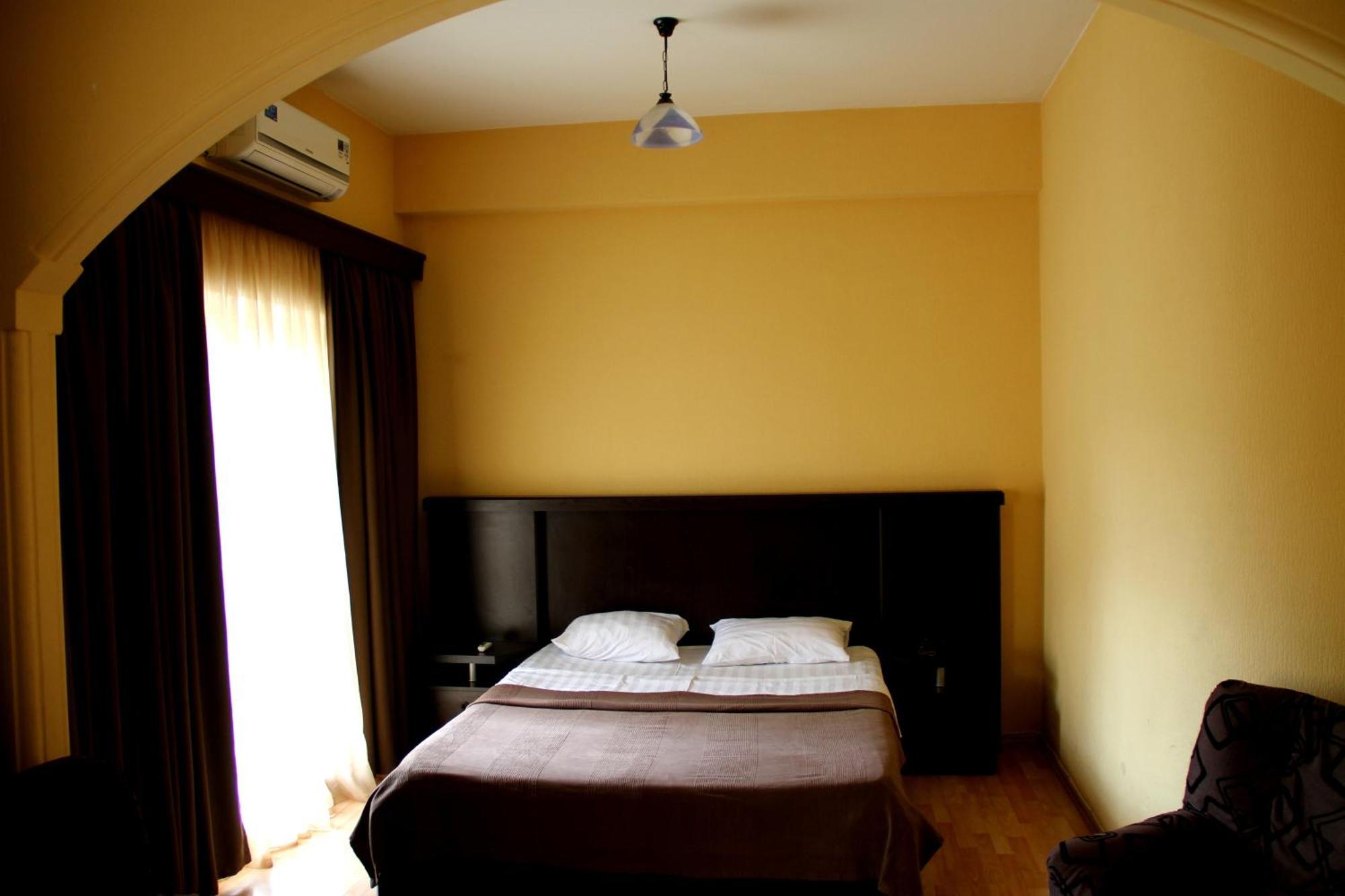 Avenue Hotel Tbilisi Zewnętrze zdjęcie