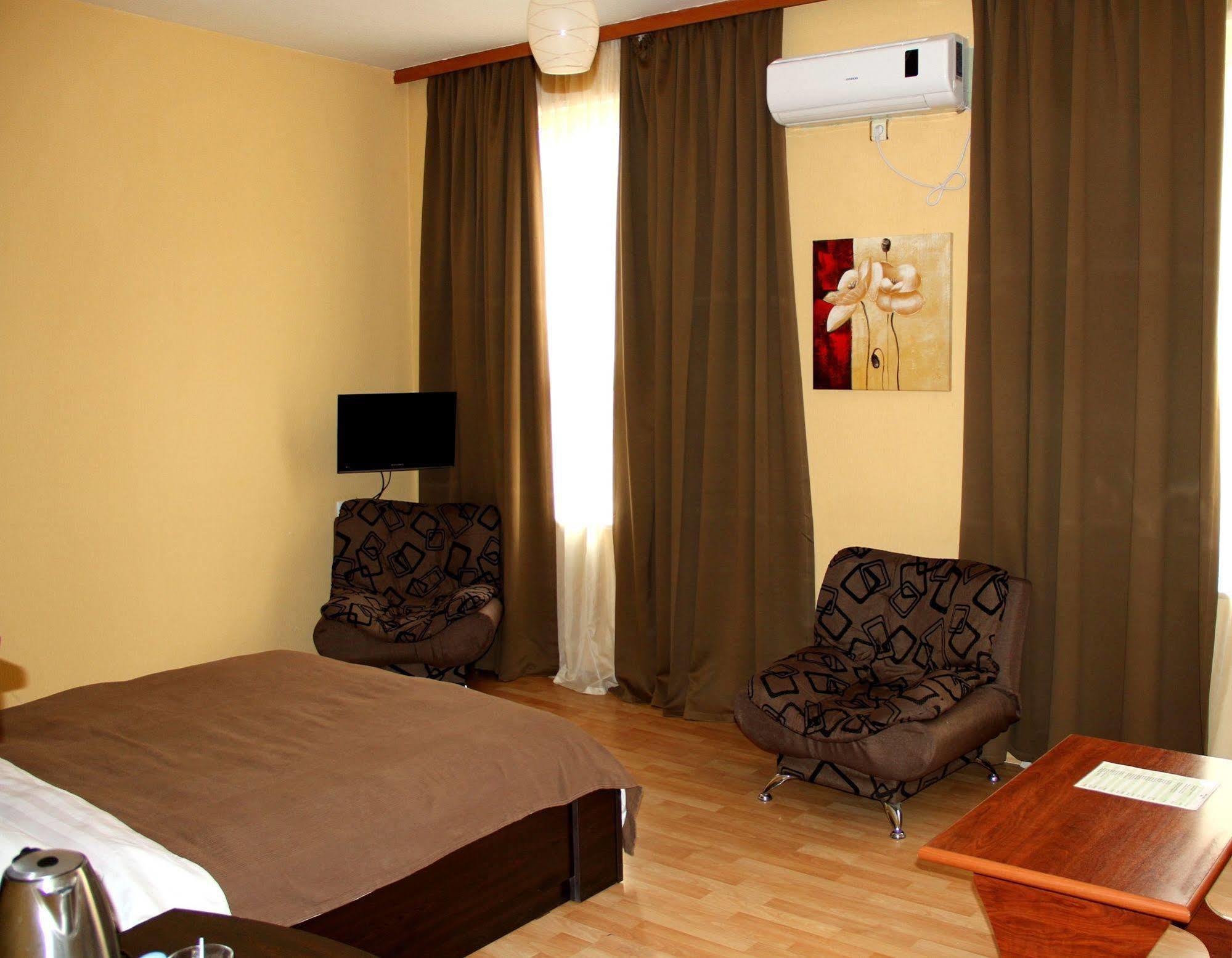 Avenue Hotel Tbilisi Zewnętrze zdjęcie